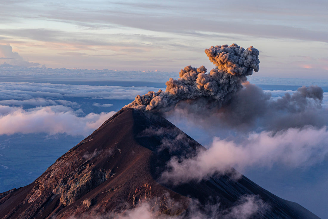 Die gefährlichsten Vulkane Indonesiens – Feuerberge zwischen Naturwunder und Gefahr