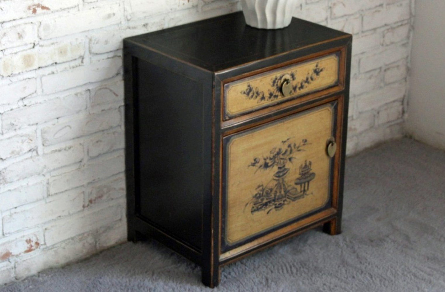 Chinese bedside table black-beige - Art. 35191-1